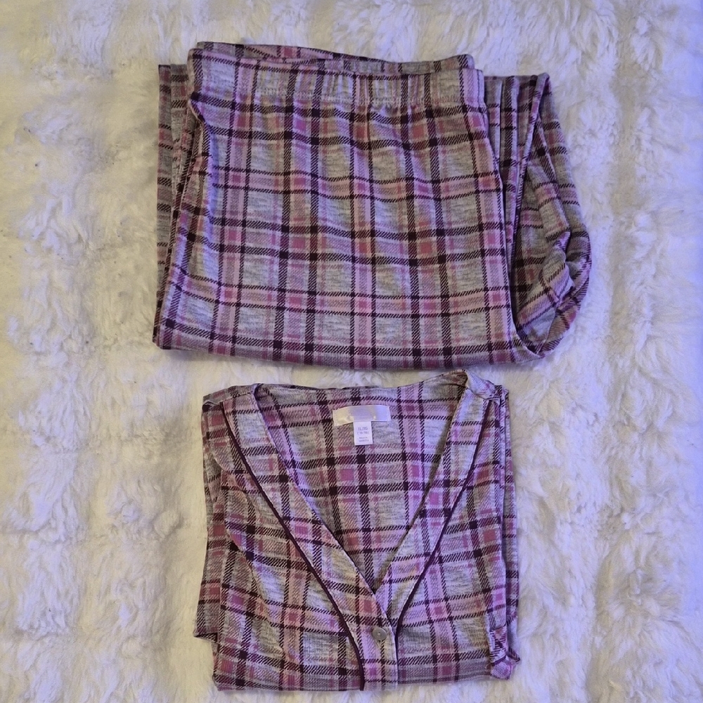 Secret Treasures Pink Plaid Women's Pajama Set